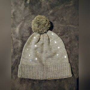 POM POM BEANIE * GRAY BEANIE * STAR BEANIE * ONE SIZE * ADULT BEANIE * NWOT